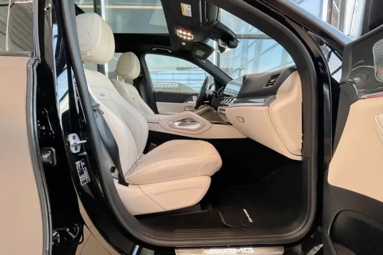 Mercedes-Benz GLE 63 AMG din 2023 cu 28.123 km - oferta MER117610 - foto 25