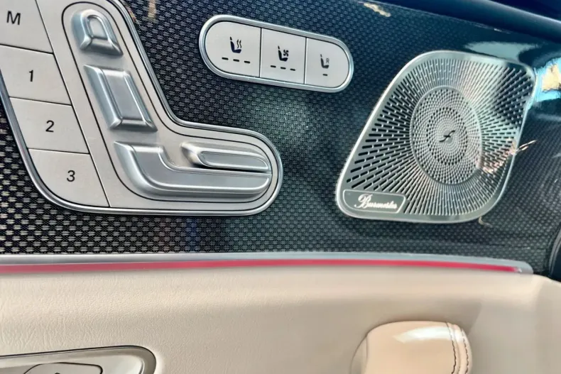 Mercedes-Benz GLE 63 AMG din 2023 cu 28.123 km - oferta MER117610 - foto 29