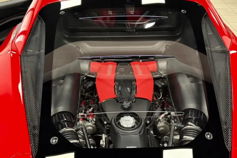 Ferrari F8 din 2021 cu 14.500 km - oferta FER117612 - foto 7