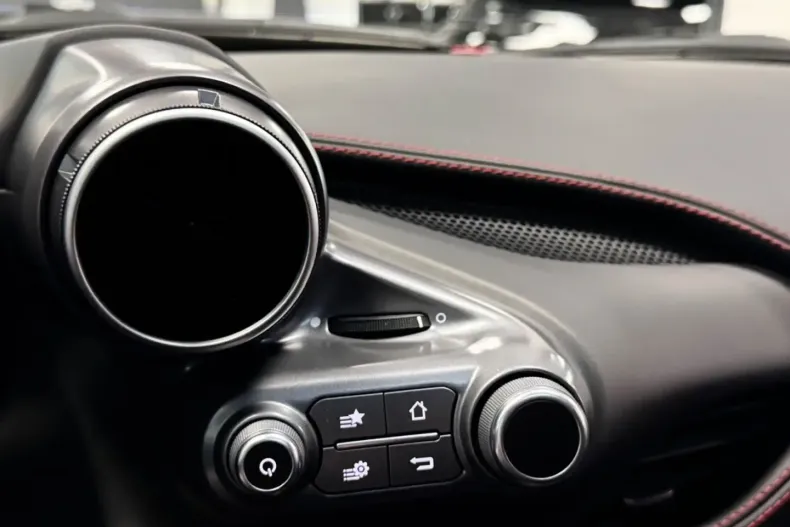 Ferrari F8 din 2021 cu 14.500 km - oferta FER117612 - foto 23