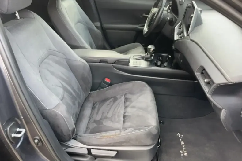 Lexus UX din 2023 cu 39.890 km - oferta LEX117615 - foto 11