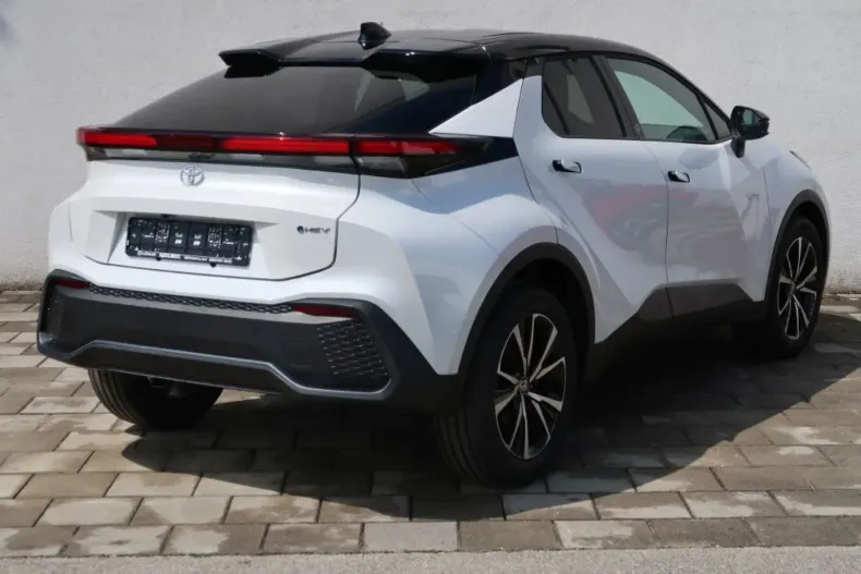 Toyota C-HR din 2023 cu 18.400 km - oferta TOY117618 - foto 5