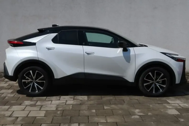 Toyota C-HR din 2023 cu 18.400 km - oferta TOY117618 - foto 6