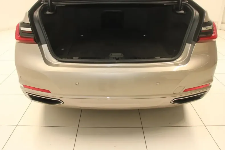 BMW 745 din 2021 cu 71.700 km - oferta BMW117630 - foto 4