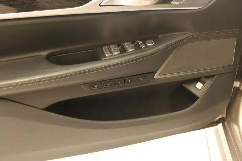 BMW 745 din 2021 cu 71.700 km - oferta BMW117630 - foto 5