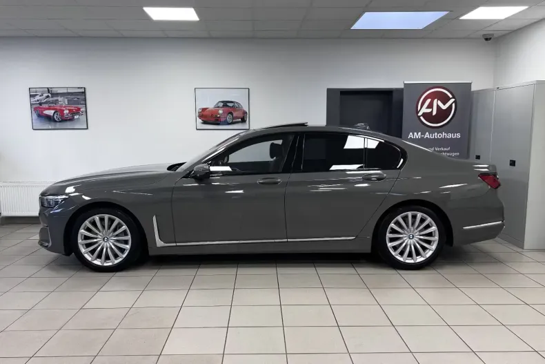 BMW 740 din 2021 cu 148.900 km - oferta BMW117631 - foto 3