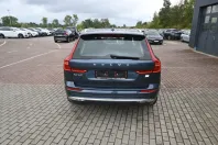 Volvo XC60 din 2022 cu 60.700 km - oferta VOL117635 - foto 6