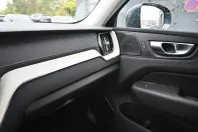 Volvo XC60 din 2022 cu 60.700 km - oferta VOL117635 - foto 16