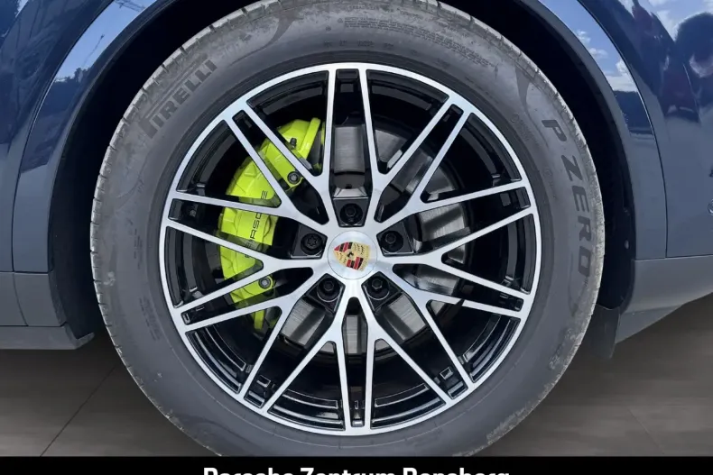 Porsche Cayenne din 2024 cu 7.400 km - oferta POR117638 - foto 15