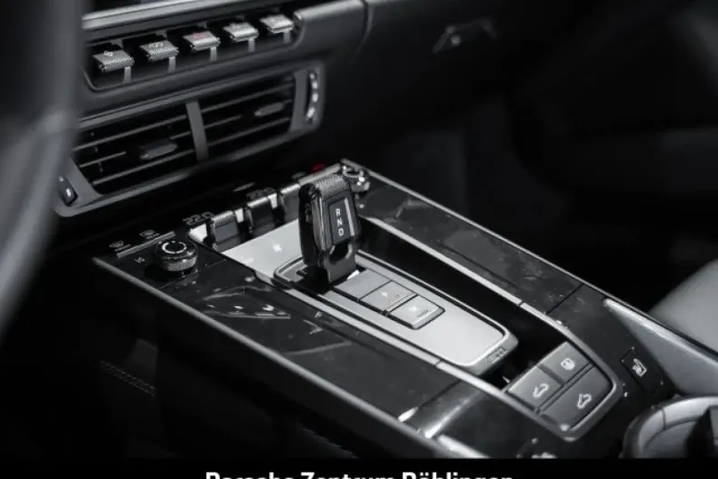 Porsche 992 din 2024 cu 17.215 km - oferta POR117639 - foto 10