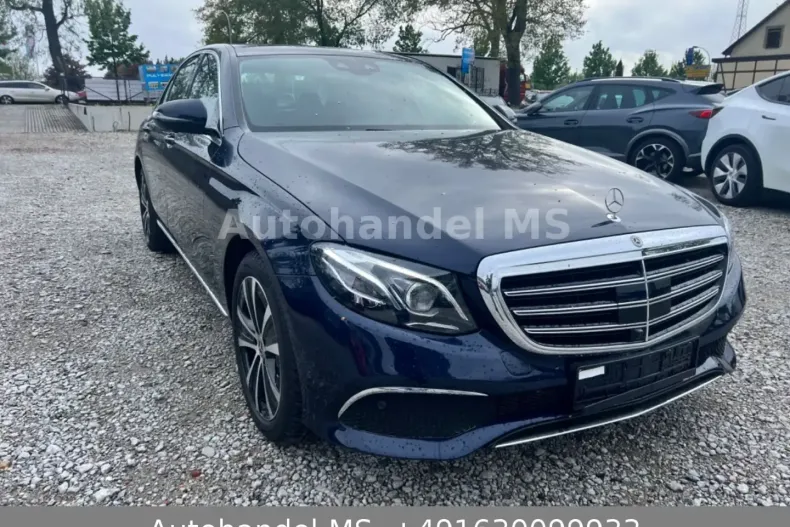 Mercedes-Benz E 300 din 2020 cu 69.380 km - oferta MER117641 - foto 3