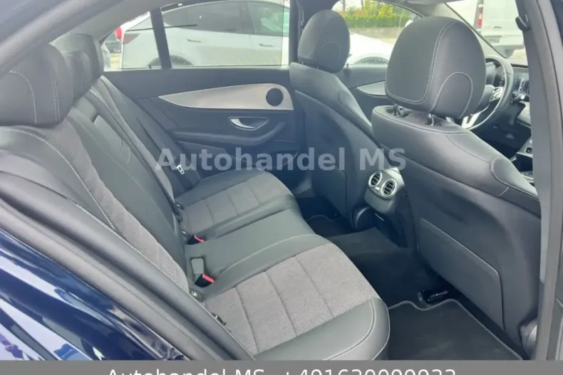 Mercedes-Benz E 300 din 2020 cu 69.380 km - oferta MER117641 - foto 9