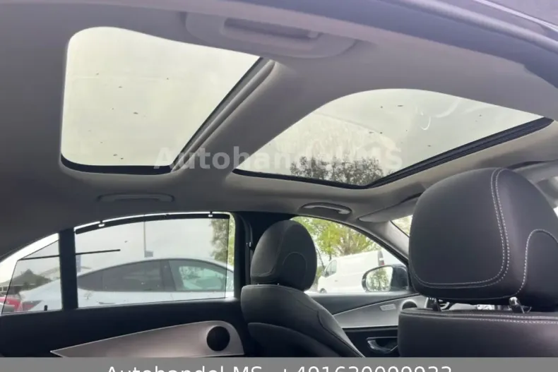 Mercedes-Benz E 300 din 2020 cu 69.380 km - oferta MER117641 - foto 13