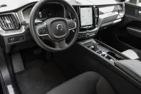 Volvo XC60 din 2022 cu 34.383 km - oferta VOL117644 - foto 5