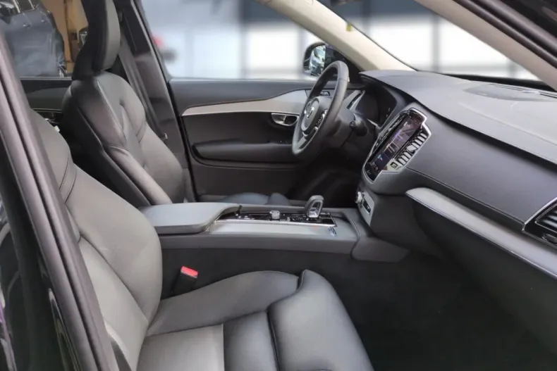 Volvo XC90 din 2023 cu 20.500 km - oferta VOL117646 - foto 15