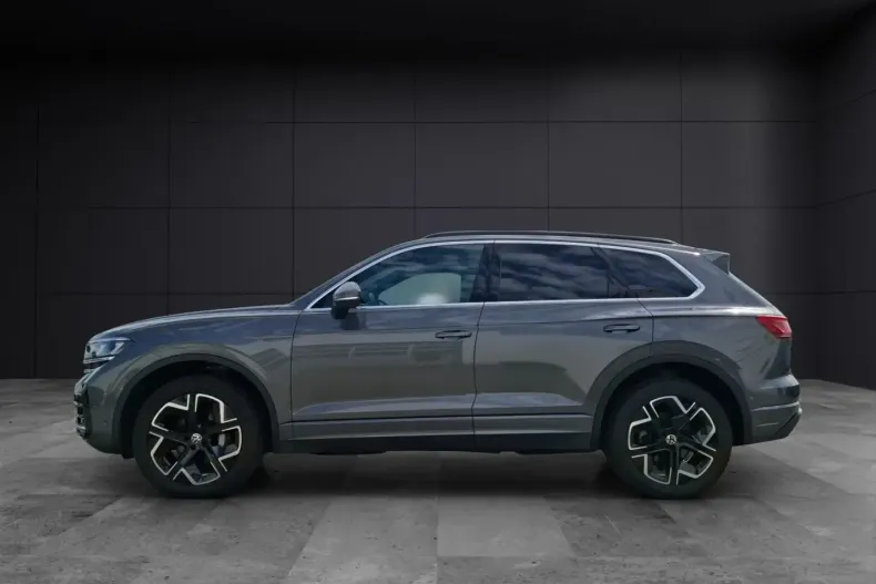 Volkswagen Touareg din 2024 cu 29.500 km - oferta VOL117648 - foto 3