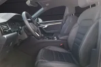 Volkswagen Touareg din 2024 cu 29.500 km - oferta VOL117648 - foto 12