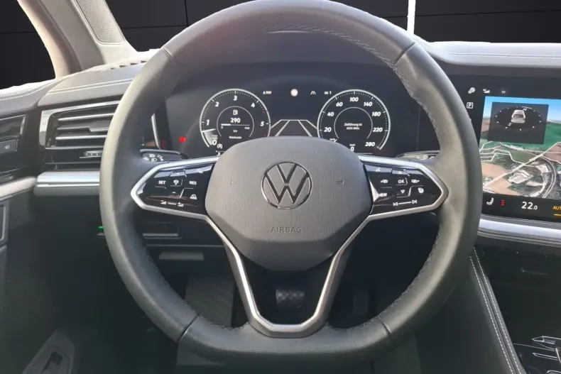 Volkswagen Touareg din 2024 cu 29.500 km - oferta VOL117648 - foto 19