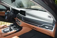 BMW 745 din 2022 cu 8.500 km - oferta BMW117649 - foto 10