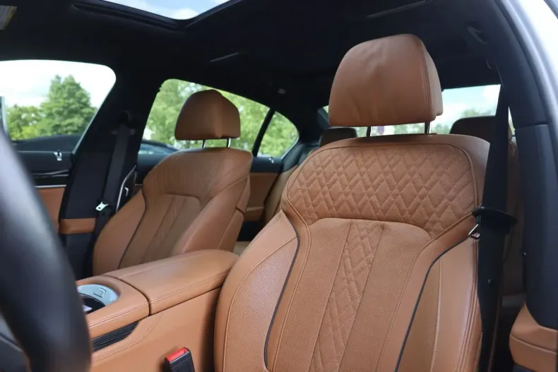 BMW 750 din 2021 cu 36.230 km - oferta BMW117650 - foto 10