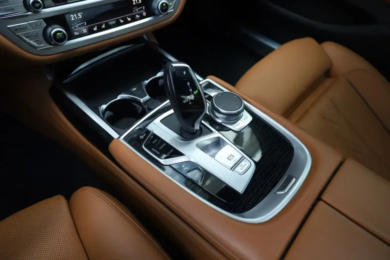 BMW 750 din 2021 cu 36.230 km - oferta BMW117650 - foto 14