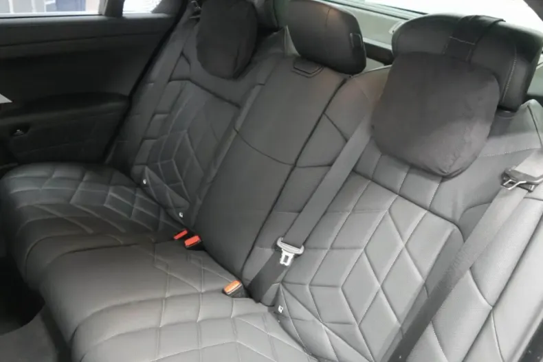 BMW 750 din 2024 cu 46.469 km - oferta BMW117656 - foto 10