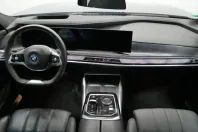 BMW 750 din 2024 cu 46.469 km - oferta BMW117656 - foto 12