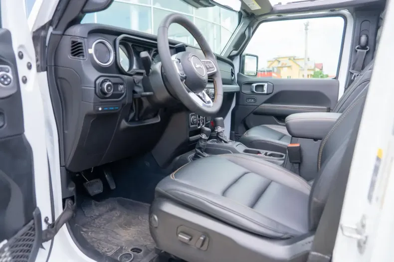 Jeep Wrangler din 2024 cu 7.228 km - oferta JEE117658 - foto 14