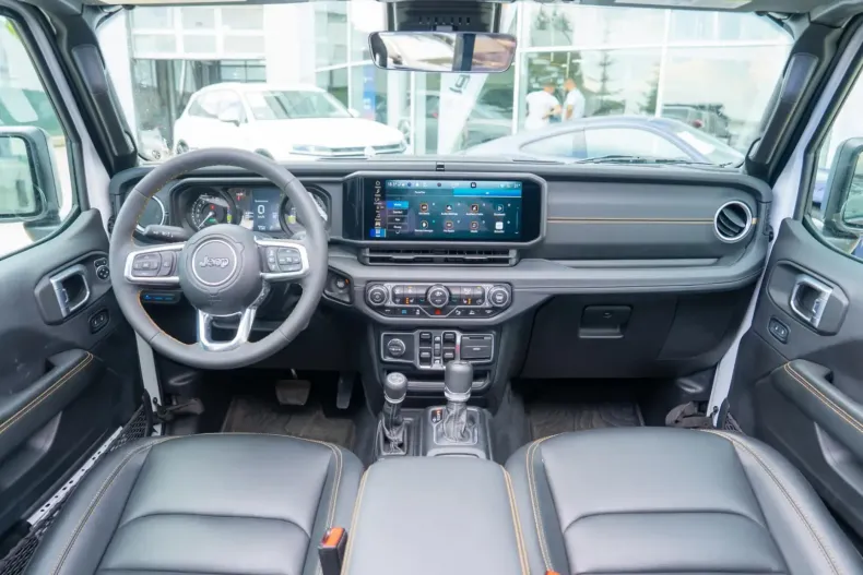 Jeep Wrangler din 2024 cu 7.228 km - oferta JEE117658 - foto 16