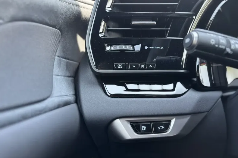 Lexus RX 500 din 2025 cu 1.100 km - oferta LEX117659 - foto 23