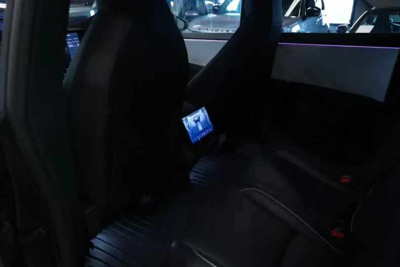 Tesla Cybertruck din 2024 cu 23.000 km - oferta TES117660 - foto 13