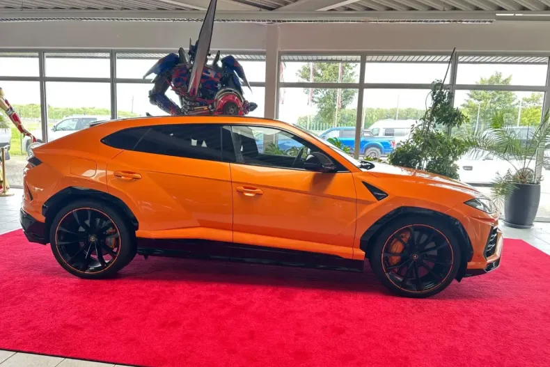 Lamborghini Urus din 2021 cu 29.980 km - oferta LAM117661 - foto 5