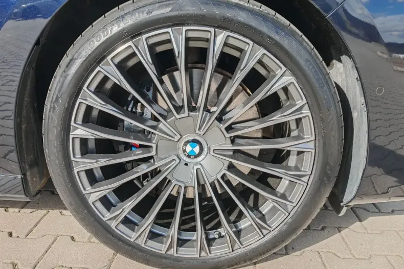 BMW 740 din 2023 cu 35.000 km - oferta BMW117671 - foto 4