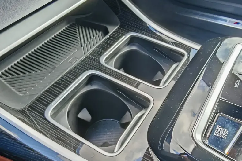 BMW 740 din 2023 cu 35.000 km - oferta BMW117671 - foto 16