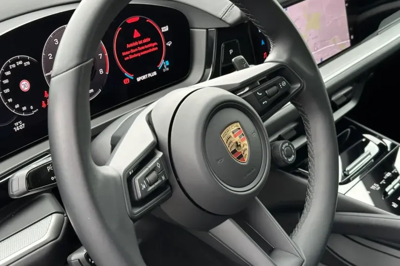 Porsche Cayenne din 2024 cu 24.600 km - oferta POR117672 - foto 14