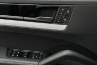 Porsche Cayenne din 2024 cu 24.600 km - oferta POR117672 - foto 24