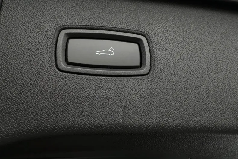 Porsche Cayenne din 2024 cu 24.600 km - oferta POR117672 - foto 27