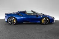 Ferrari SF90 din 2023 cu 2.300 km - oferta FER117679 - foto 10