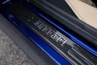 Ferrari SF90 din 2023 cu 2.300 km - oferta FER117679 - foto 14