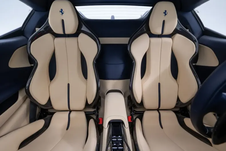 Ferrari SF90 din 2023 cu 2.300 km - oferta FER117679 - foto 22