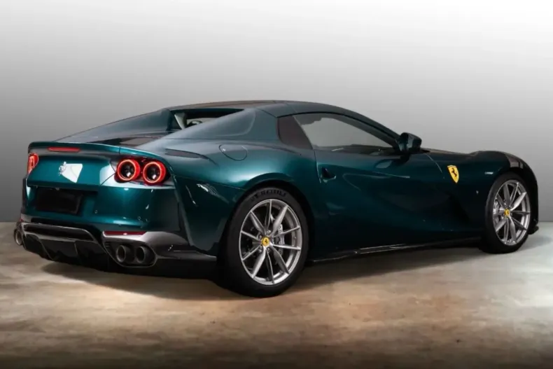 Ferrari 812 din 2023 cu 3.992 km - oferta FER117681 - foto 6
