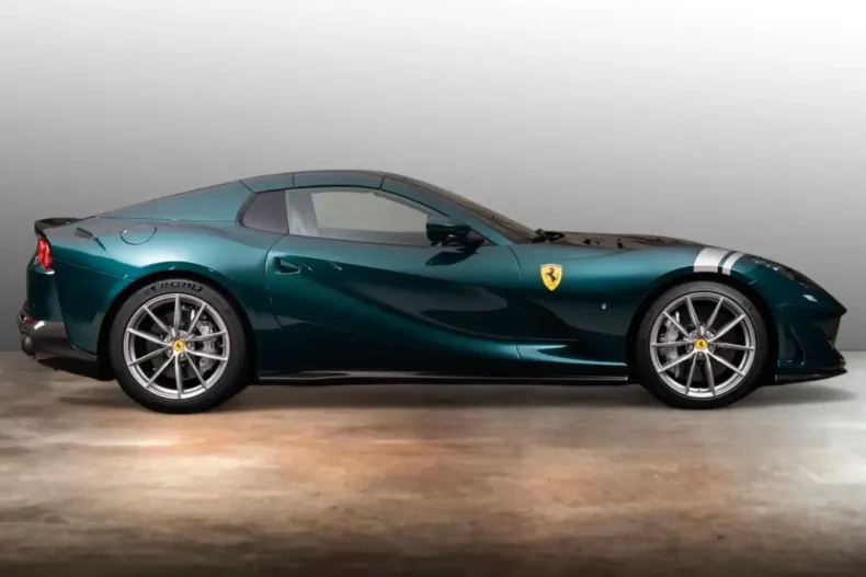 Ferrari 812 din 2023 cu 3.992 km - oferta FER117681 - foto 7