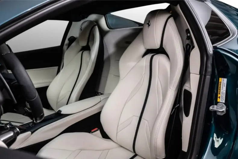 Ferrari 812 din 2023 cu 3.992 km - oferta FER117681 - foto 9