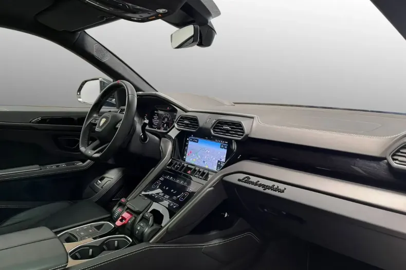 Lamborghini Urus din 2023 cu 17.500 km - oferta LAM117684 - foto 2