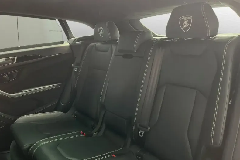 Lamborghini Urus din 2023 cu 17.500 km - oferta LAM117684 - foto 8