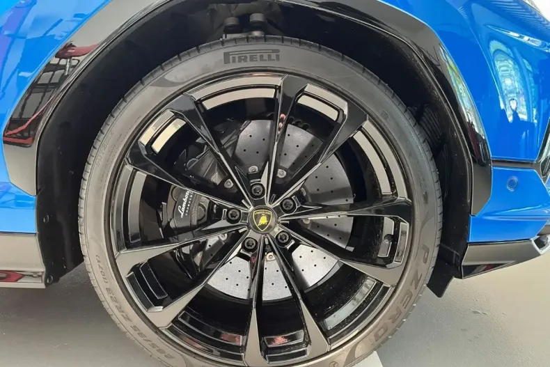 Lamborghini Urus din 2023 cu 17.500 km - oferta LAM117684 - foto 11