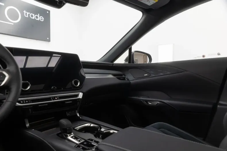 Lexus RX 500 din 2025 cu 5 km - oferta LEX117687 - foto 9