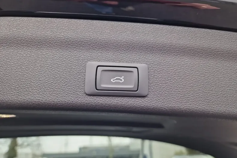 Audi S6 din 2024 cu 14.272 km - oferta AUD117695 - foto 20