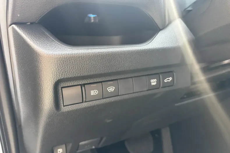 Toyota RAV4 din 2025 cu 600 km - oferta TOY117696 - foto 12