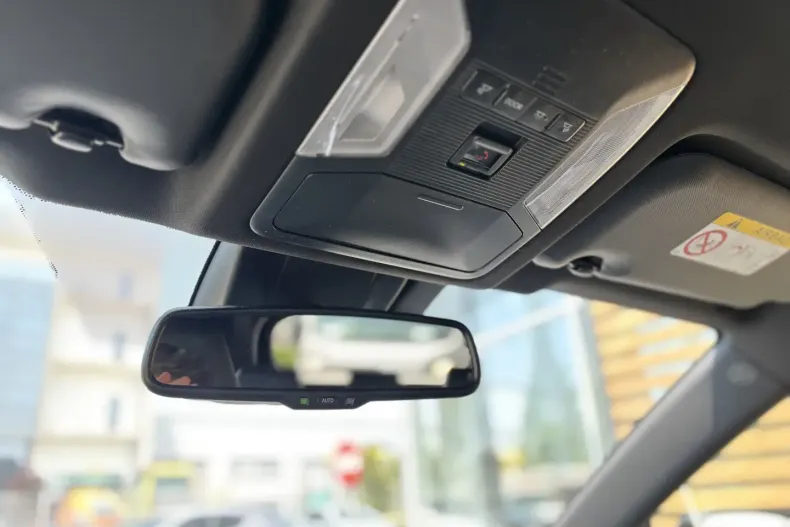 Toyota RAV4 din 2025 cu 600 km - oferta TOY117696 - foto 25